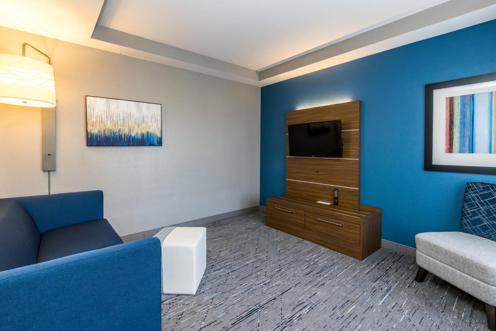 Holiday Inn Express & Suites Downtown Louisville By Ihg Exterior foto