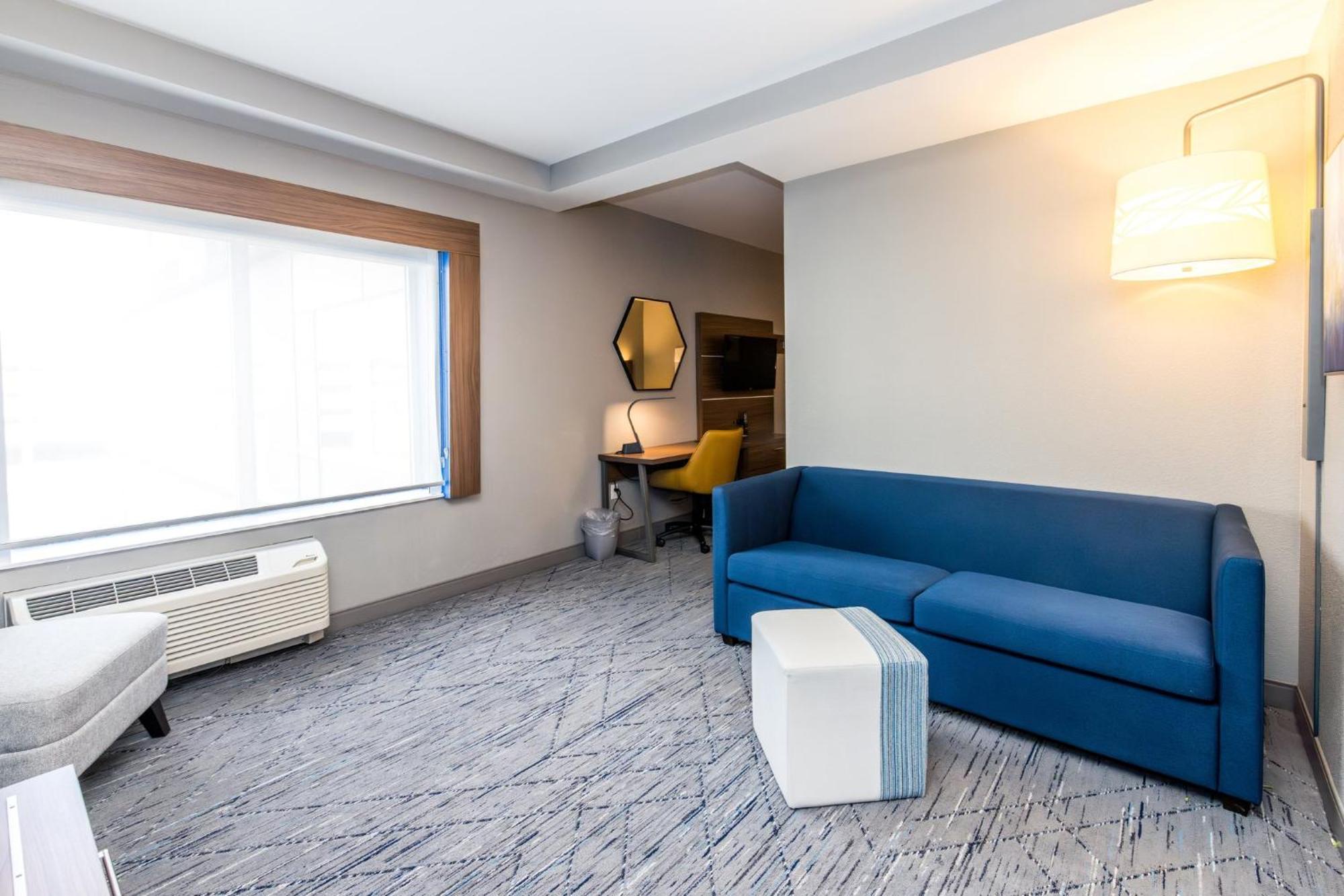 Holiday Inn Express & Suites Downtown Louisville By Ihg Exterior foto